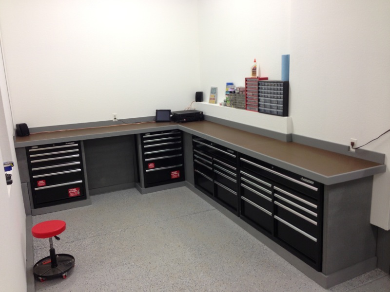 The completed bench with cabinets. 